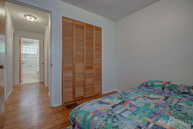 29 Dayspring Terrace, Greenhills, OH 45218