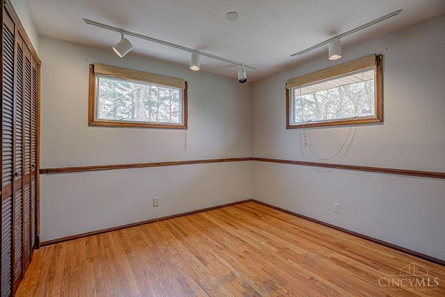 29 Dayspring Terrace, Greenhills, OH 45218