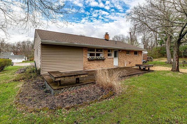 29 Dayspring Terrace, Greenhills, OH 45218