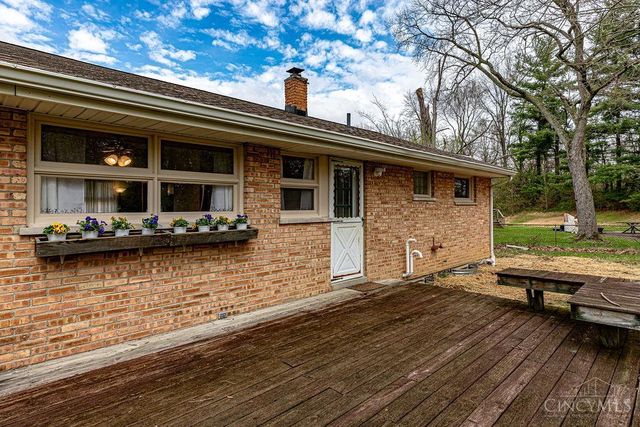 29 Dayspring Terrace, Greenhills, OH 45218