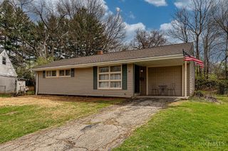 29 Dayspring Terrace, Greenhills, OH 45218