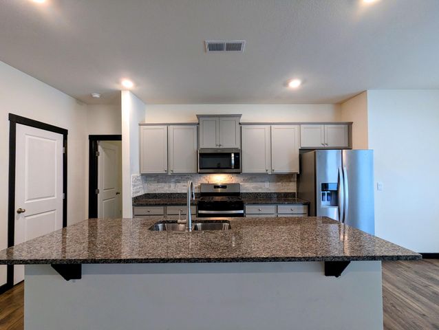 1861 Abington Farms Way, Hixson, TN 37343