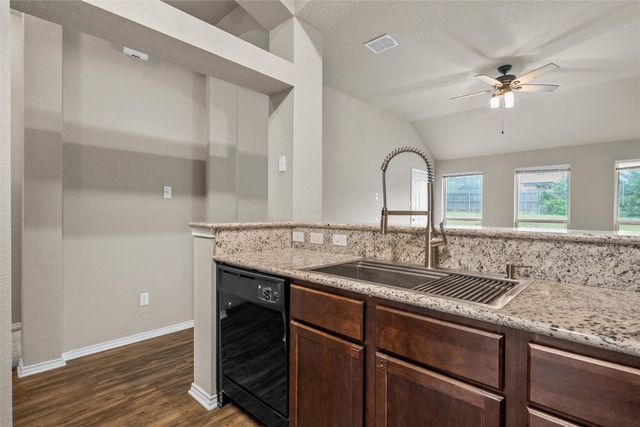 337 Milky Way Road, Bruceville, TX 76630