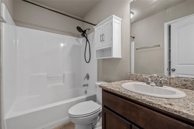 337 Milky Way Road, Bruceville, TX 76630