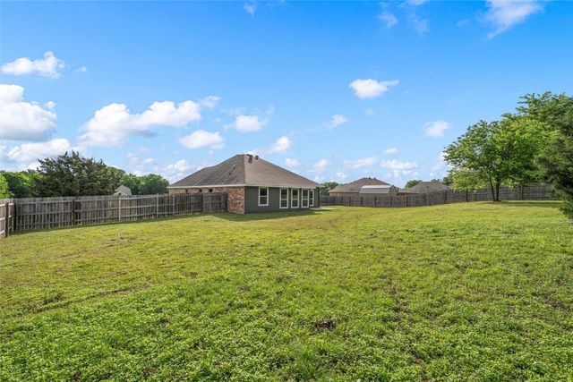 337 Milky Way Road, Bruceville, TX 76630