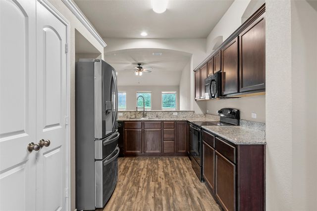 337 Milky Way Road, Bruceville, TX 76630
