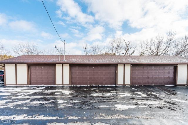 852 Pearson Circle 3, Boardman, OH 44512