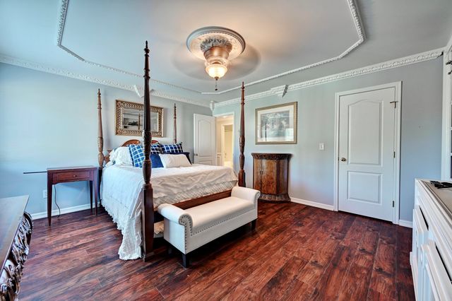 6248 Castle Oak Drive, Florence, KY 41042