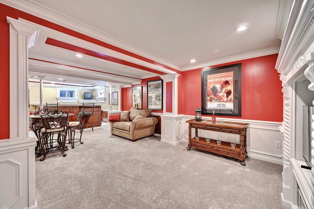 6248 Castle Oak Drive, Florence, KY 41042