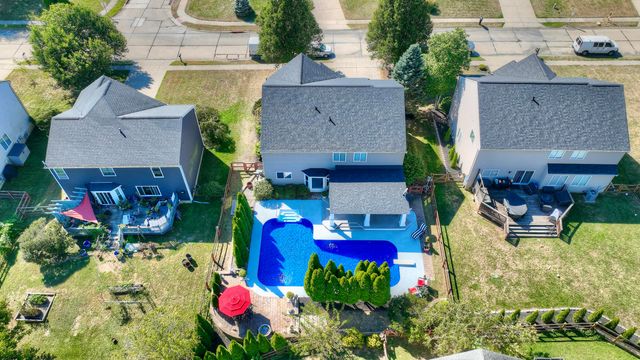 6248 Castle Oak Drive, Florence, KY 41042
