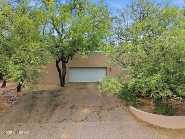 12501 E Gold Dust Drive, Tucson, AZ 85749