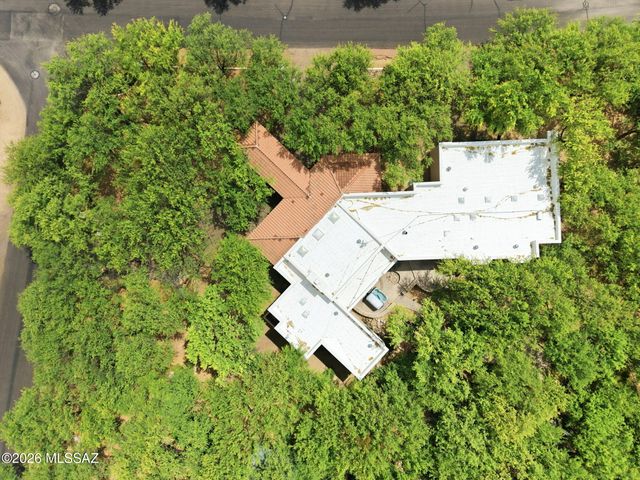 12501 E Gold Dust Drive, Tucson, AZ 85749