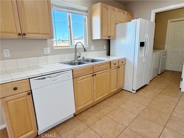 6963 Utah Trail, 29 Palms, CA 92277