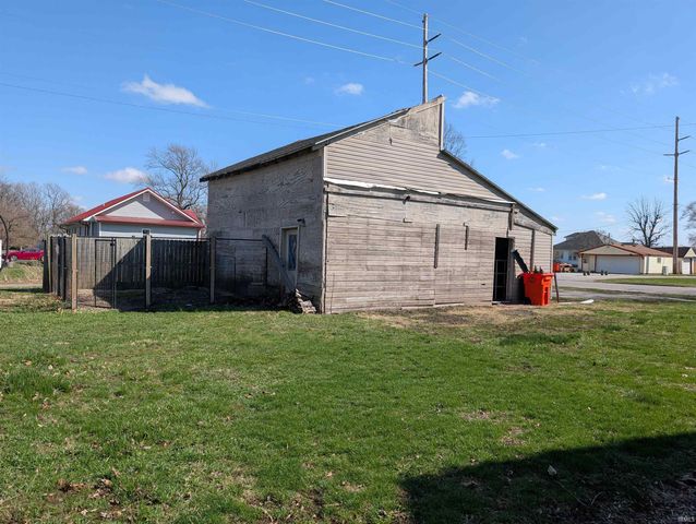 300 E 3rd Street, Monon, IN 47959