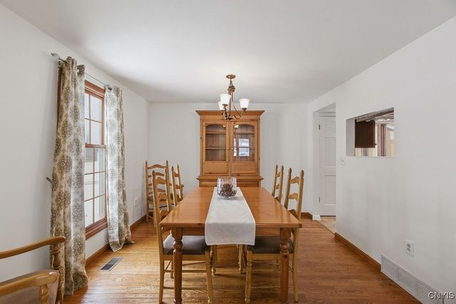 4262 Cactus Circle, Clay, NY 13090