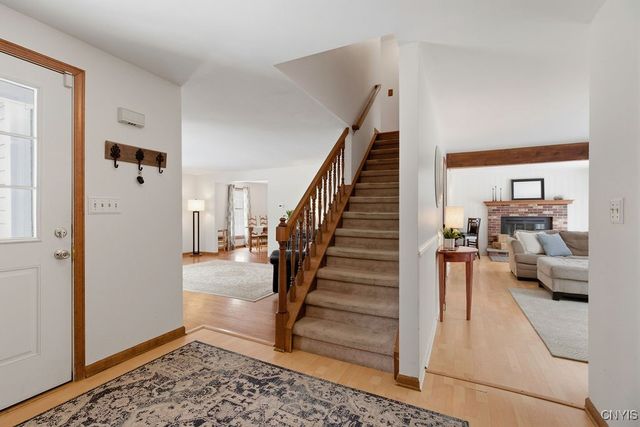 4262 Cactus Circle, Clay, NY 13090