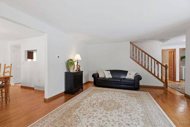 4262 Cactus Circle, Clay, NY 13090