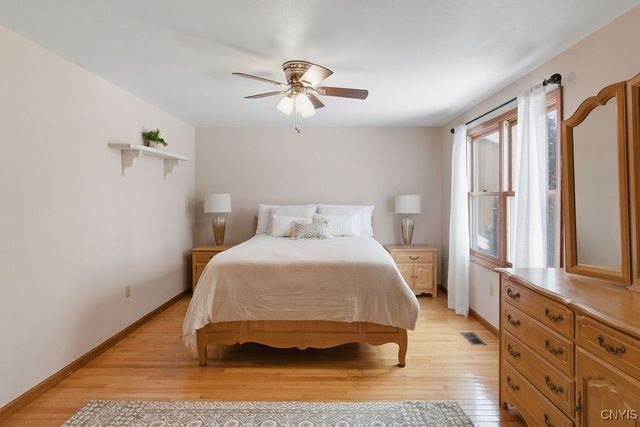 4262 Cactus Circle, Clay, NY 13090