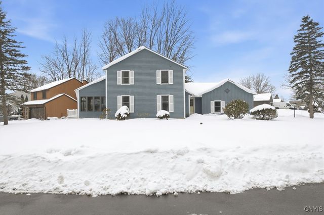 4262 Cactus Circle, Clay, NY 13090