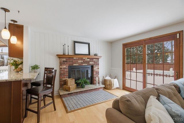 4262 Cactus Circle, Clay, NY 13090