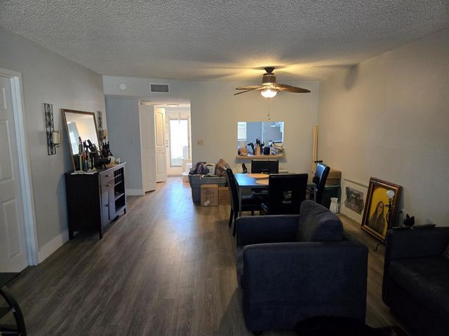 8390 Sands Point Boulevard F209, Tamarac, FL 33321