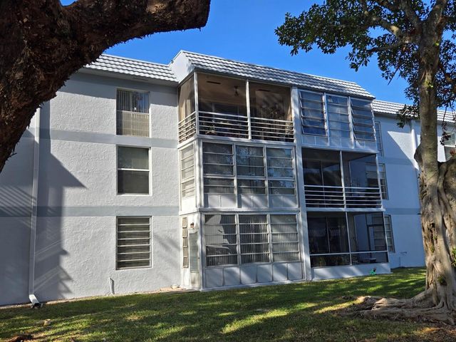 8390 Sands Point Boulevard F209, Tamarac, FL 33321