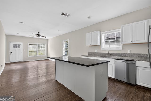 1596 Jonesboro Road SE, Atlanta, GA 30315