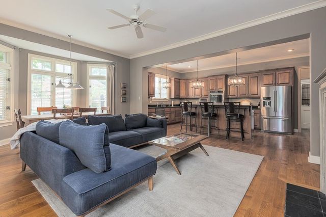 3158 BEDFORD LN, Germantown, TN 38139