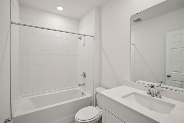 3857 GIORGIO DRIVE, Winter Haven, FL 33884