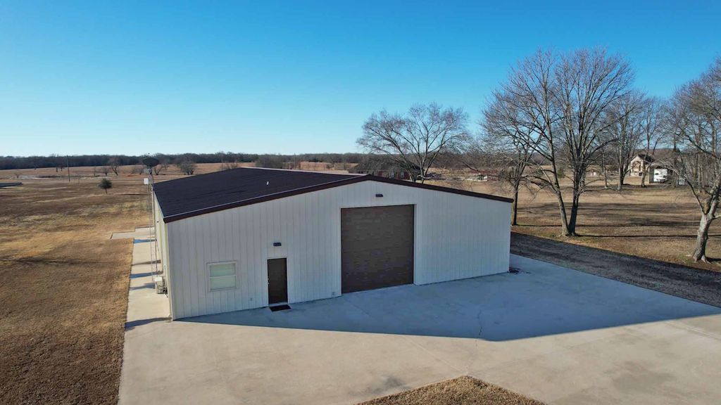 185 RSCR 3379, Emory, TX 75440