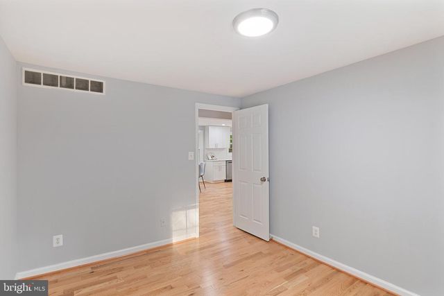 5305 HESPERUS DR, Columbia, MD 21044
