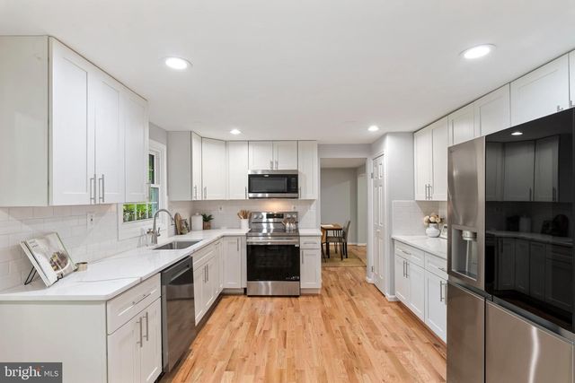 5305 HESPERUS DR, Columbia, MD 21044
