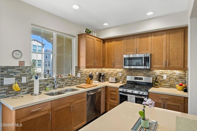 174 Prairie Street, Camarillo, CA 93010