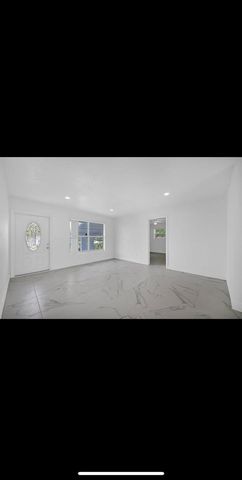 1112 NW 43rd Terrace, Lauderhill, FL 33313