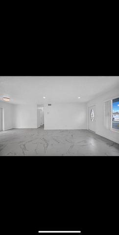 1112 NW 43rd Terrace, Lauderhill, FL 33313