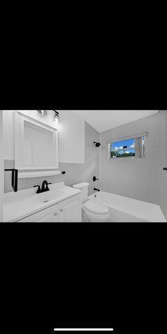 1112 NW 43rd Terrace, Lauderhill, FL 33313