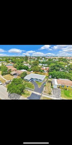 1112 NW 43rd Terrace, Lauderhill, FL 33313
