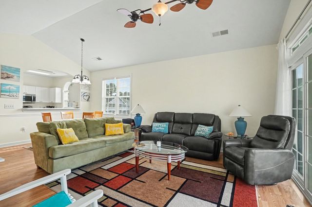 5750 Oyster Catcher Dr Unit 831, North Myrtle Beach, SC 29582