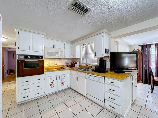 2150 MAUREEN DRIVE, Holiday, FL 34690