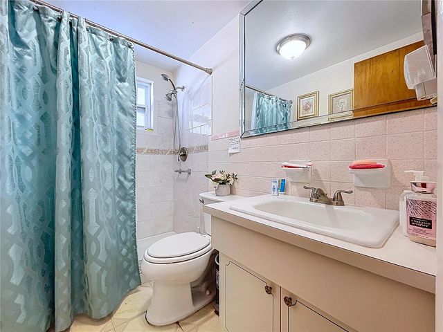 2150 MAUREEN DRIVE, Holiday, FL 34690