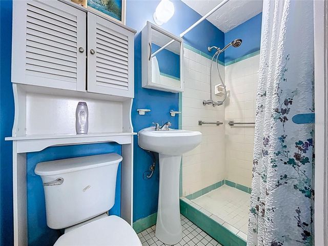 2150 MAUREEN DRIVE, Holiday, FL 34690