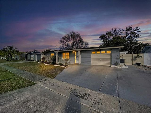 2150 MAUREEN DRIVE, Holiday, FL 34690