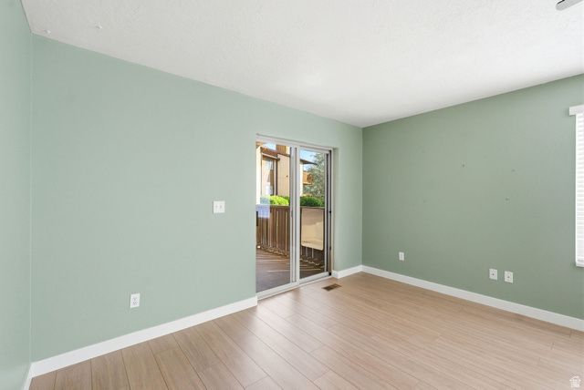 9217 S JEFFERSON CV, Sandy, UT 84070