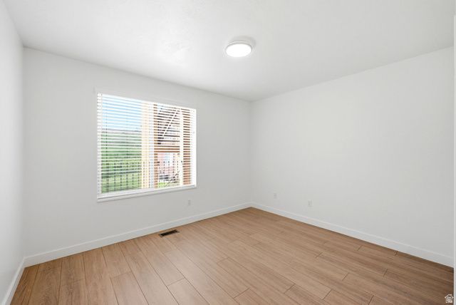 9217 S JEFFERSON CV, Sandy, UT 84070