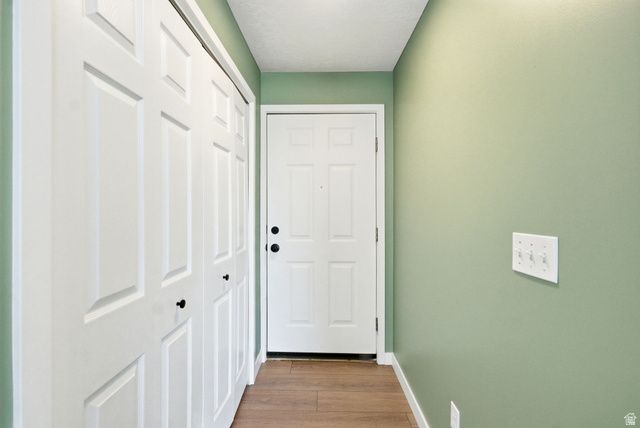 9217 S JEFFERSON CV, Sandy, UT 84070