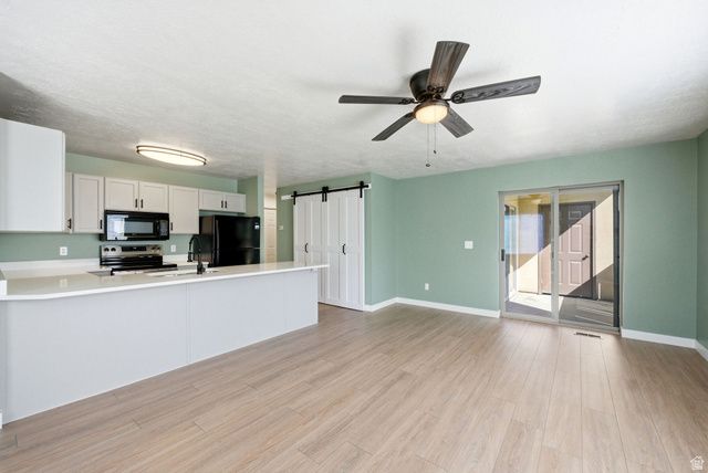 9217 S JEFFERSON CV, Sandy, UT 84070