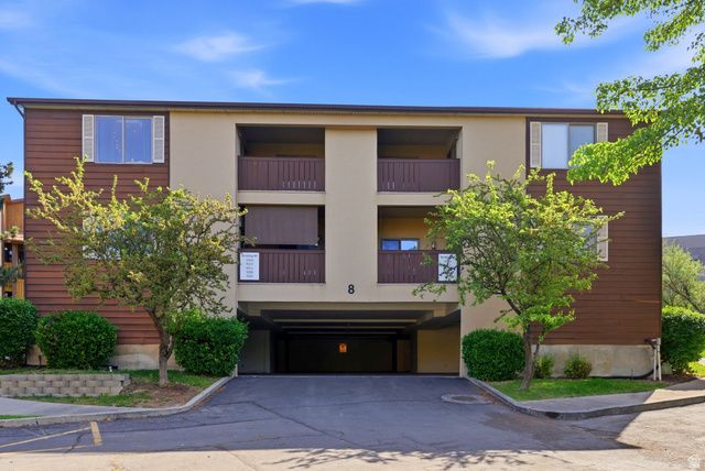 9217 S JEFFERSON CV, Sandy, UT 84070
