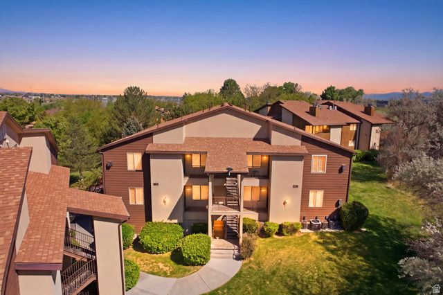 9217 S JEFFERSON CV, Sandy, UT 84070