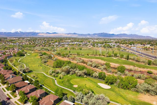 9217 S JEFFERSON CV, Sandy, UT 84070