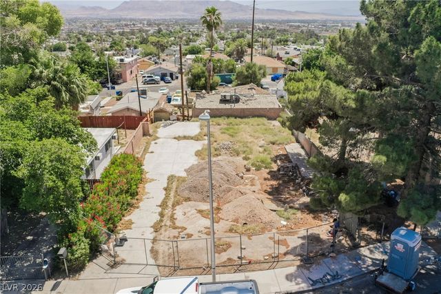 362 North 13th Street, Las Vegas, NV 89101
